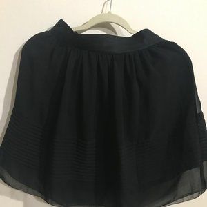 Ann taylor Black Pintuck Chiffon Skirt Elastic Waist Pleated Lined